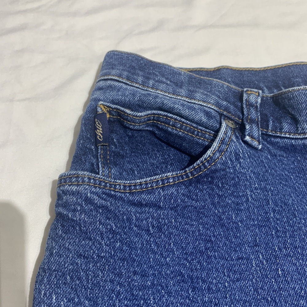 Chic Jeans Womens 14 Button Zipper Pockets Blue Denim